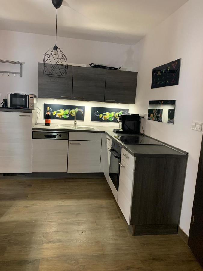 Ive'S Golden Gardenia Seaside Apartment จีฟโนฟ ภายนอก รูปภาพ