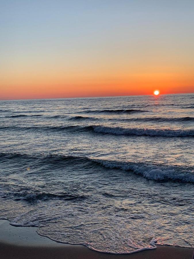 Ive'S Golden Gardenia Seaside Apartment จีฟโนฟ ภายนอก รูปภาพ